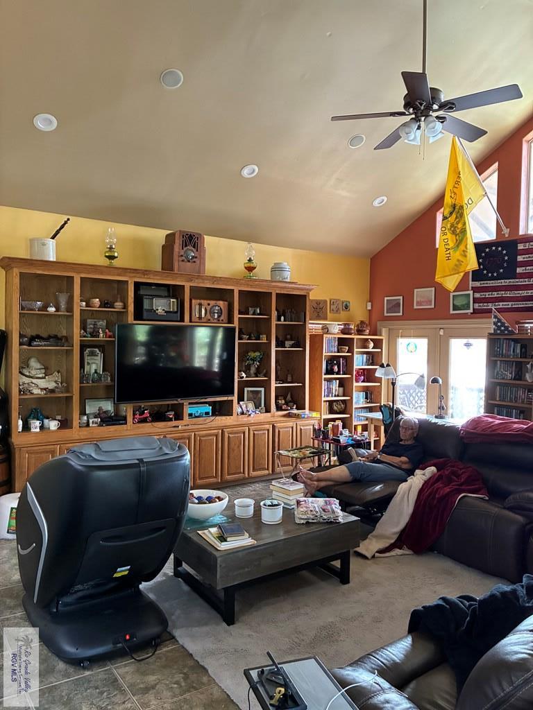 35633 Marshall Hutts Rd, RIO HONDO, Texas image 11