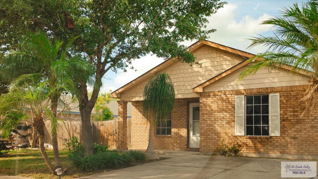 3071 Aberdeen Dr, BROWNSVILLE, Texas image 1