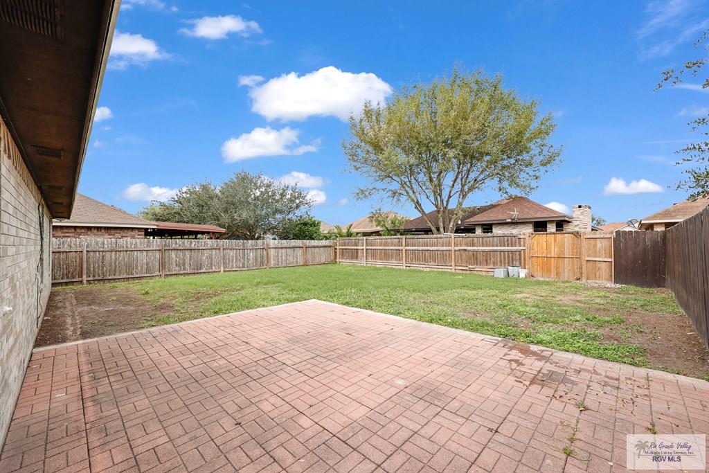 1057 Hope Dr, BROWNSVILLE, Texas image 7