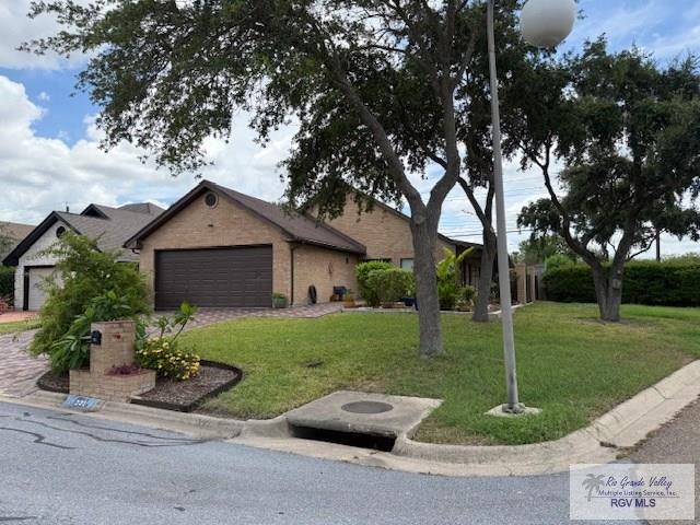 201 Terrace Ln, HARLINGEN, Texas image 2