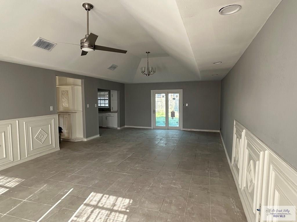 1164 Vera Ave, BROWNSVILLE, Texas image 9