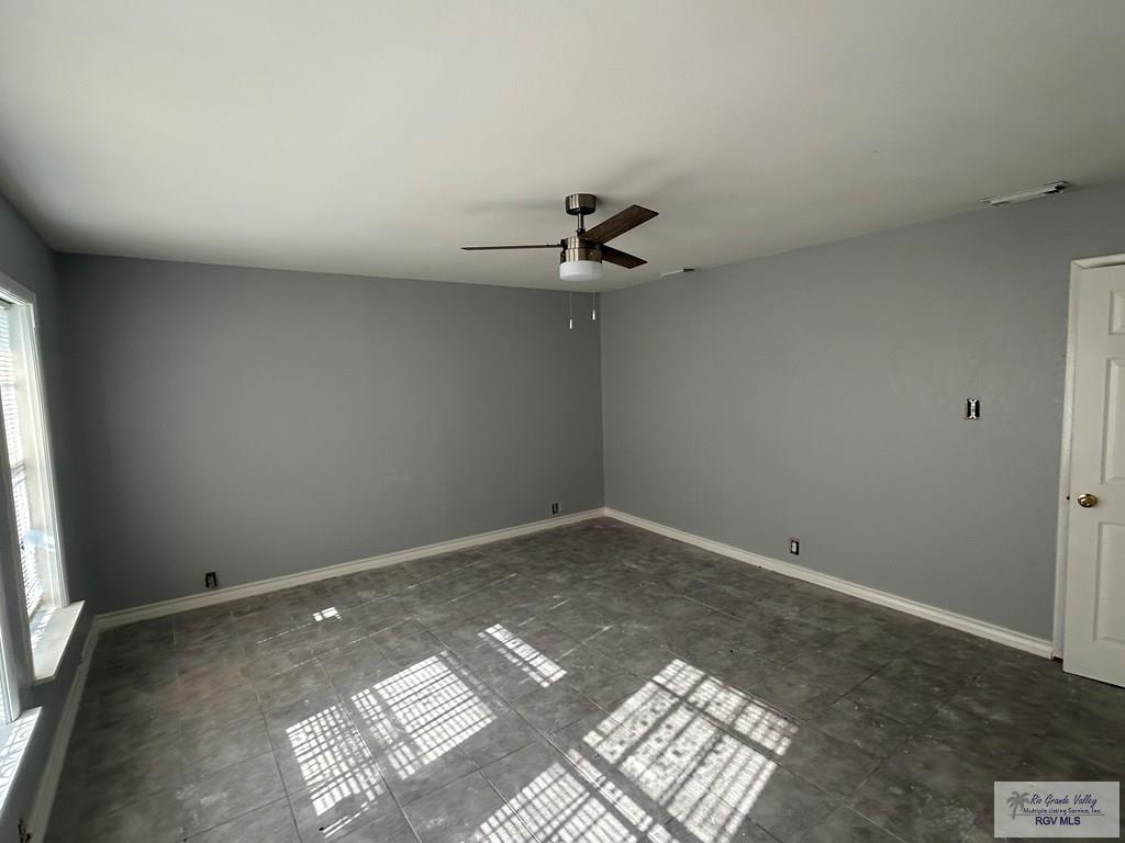 1164 Vera Ave, BROWNSVILLE, Texas image 11