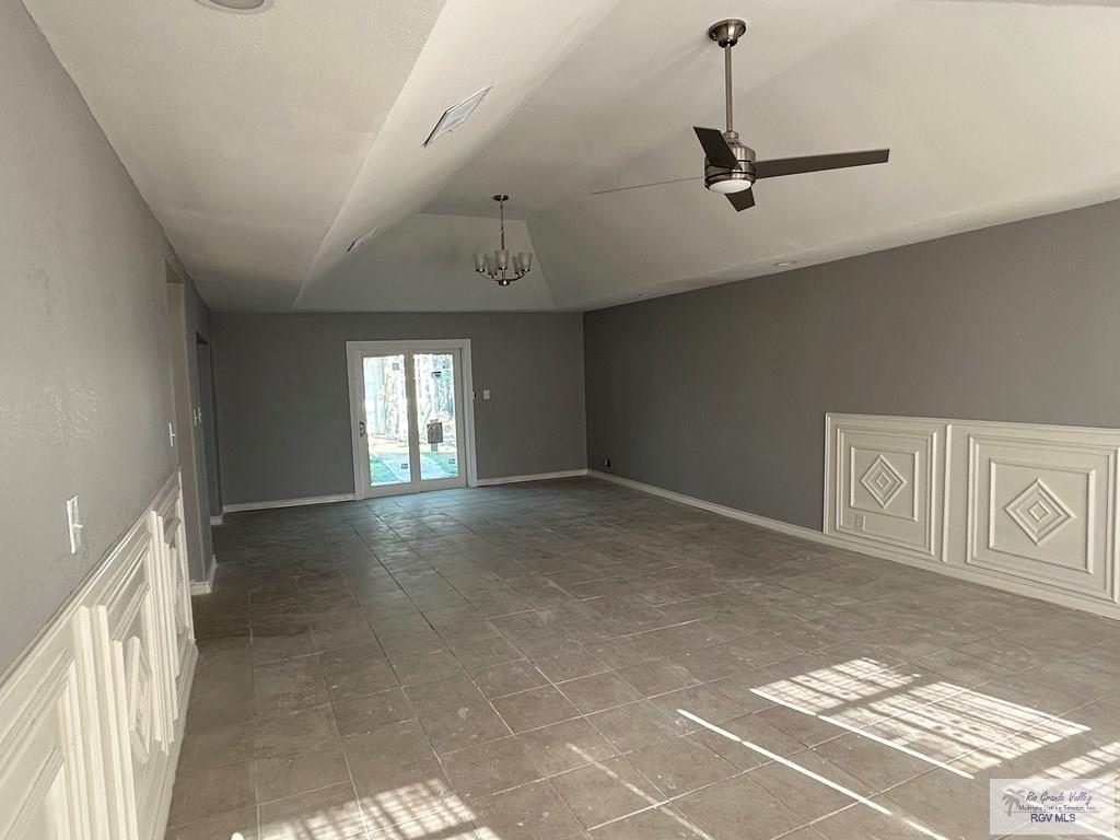 1164 Vera Ave, BROWNSVILLE, Texas image 8