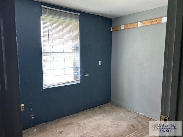 202 E 6th St, LOS FRESNOS, Texas image 17