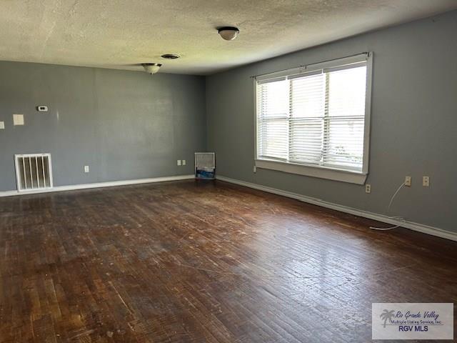 202 E 6th St, LOS FRESNOS, Texas image 19