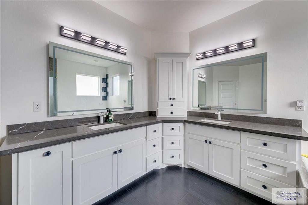 3213 E Westgate Cir, HARLINGEN, Texas image 29