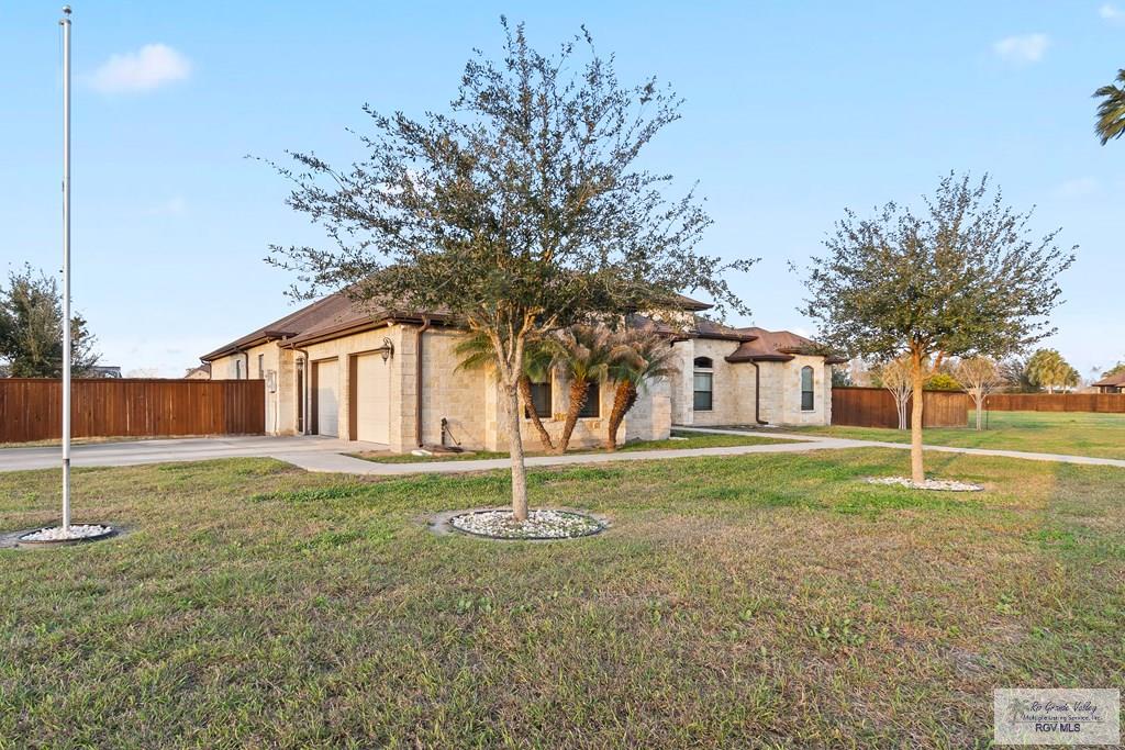 13967 El Caribe Cir #44, LA FERIA, Texas image 3