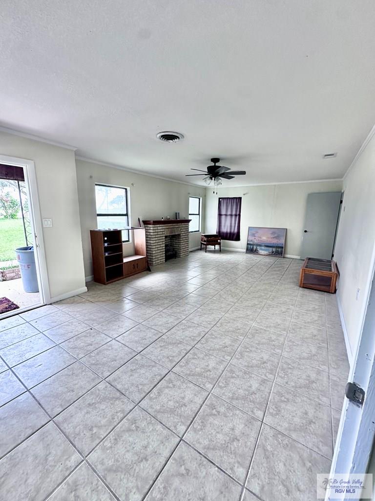 12776 State Highway 186, RAYMONDVILLE, Texas image 3