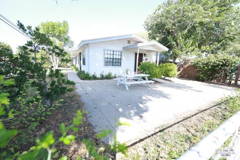 Homes For Sale - 124 S Sinclair Avenue<br/> WESLACO, TX 78596