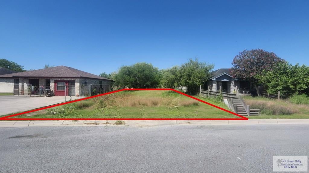410 Pedernales Cir, BROWNSVILLE, Texas image 2