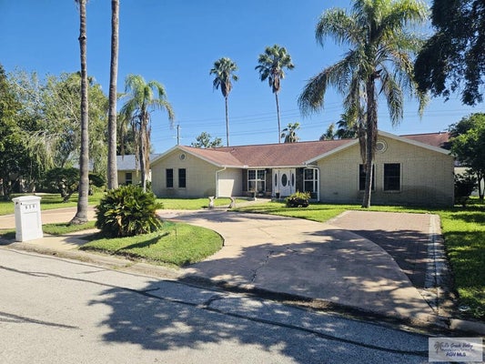 616 PALM VALLEY DR E, HARLINGEN, TX 78552 - Image b2d0ae36b104aec456da94247eec9dc8/637076723