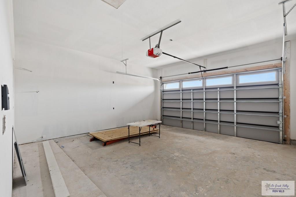 7410 Lake Havasu, BROWNSVILLE, Texas image 12