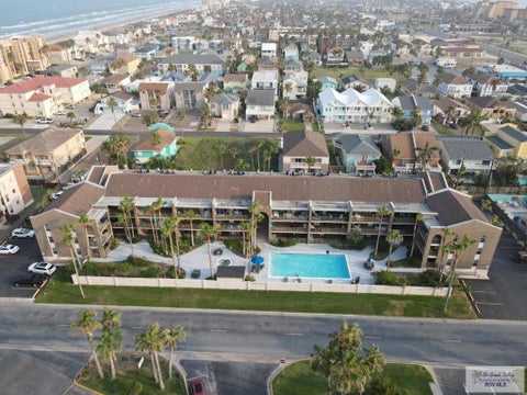 Condo For Sale - 111 Morningside Dr #104<br/> SOUTH PADRE ISLAND, TX 78597