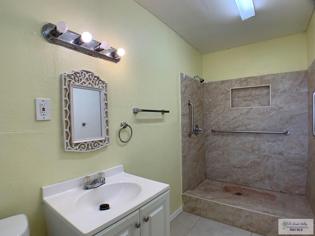 205 W Beck Ave, HARLINGEN, Texas image 16