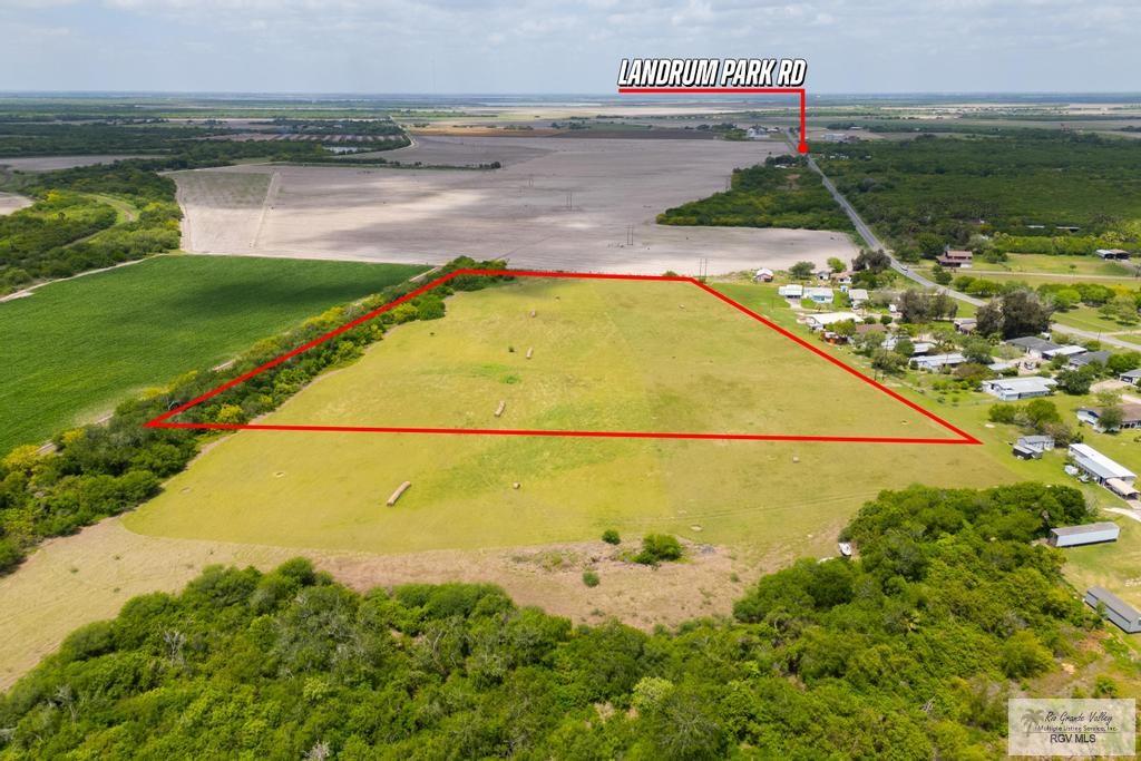 32146 Parmer Dr, SAN BENITO, Texas image 2