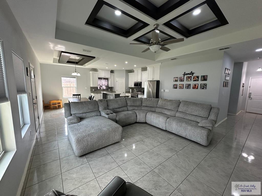 1076 W Gem Ave, RAYMONDVILLE, Texas image 10