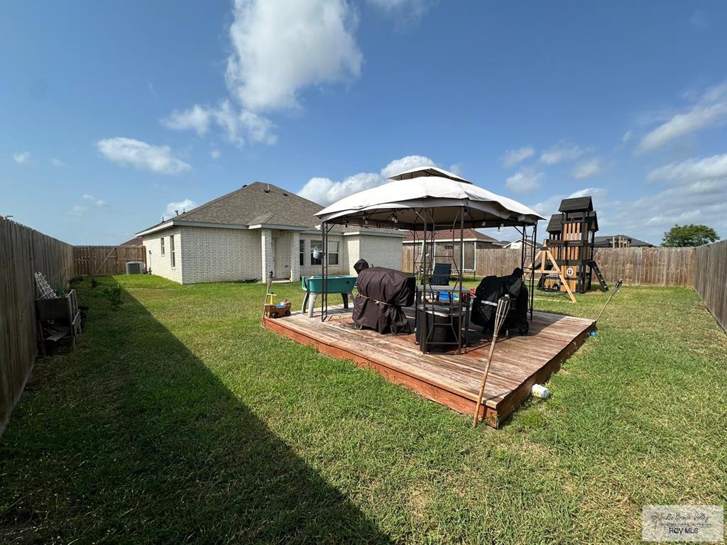 1076 W Gem Ave, RAYMONDVILLE, Texas image 20