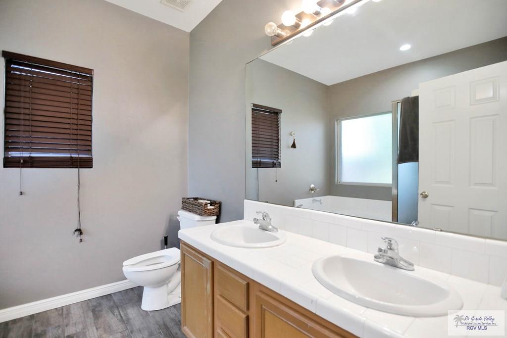 5302 N Huisache St, PHARR, Texas image 14