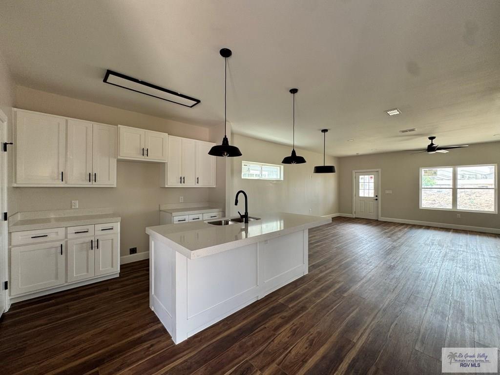 1608 Lake Monterrey Circle, BROWNSVILLE, Texas image 3
