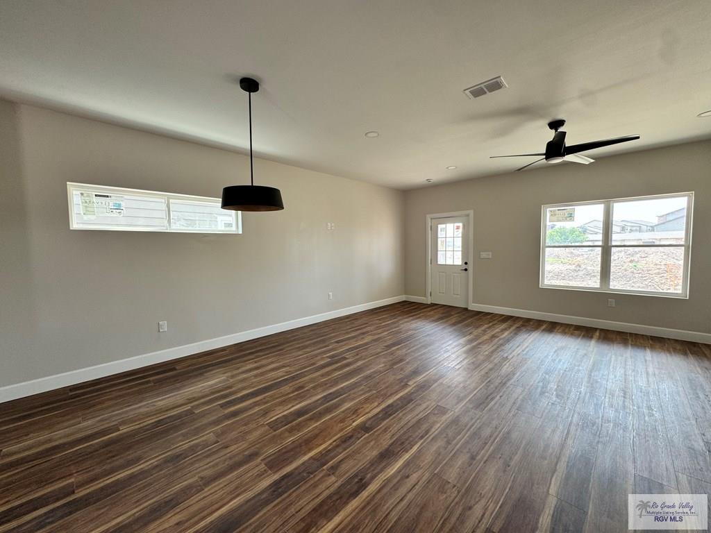 1608 Lake Monterrey Circle, BROWNSVILLE, Texas image 17