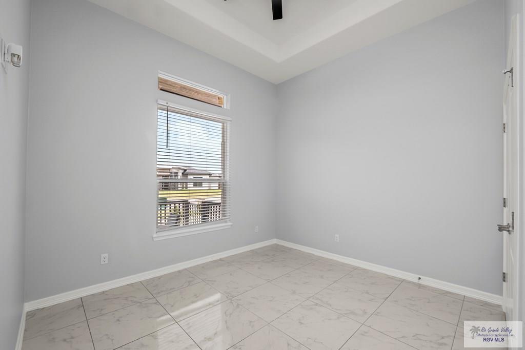 5426 Barbwire Ln, BROWNSVILLE, Texas image 12