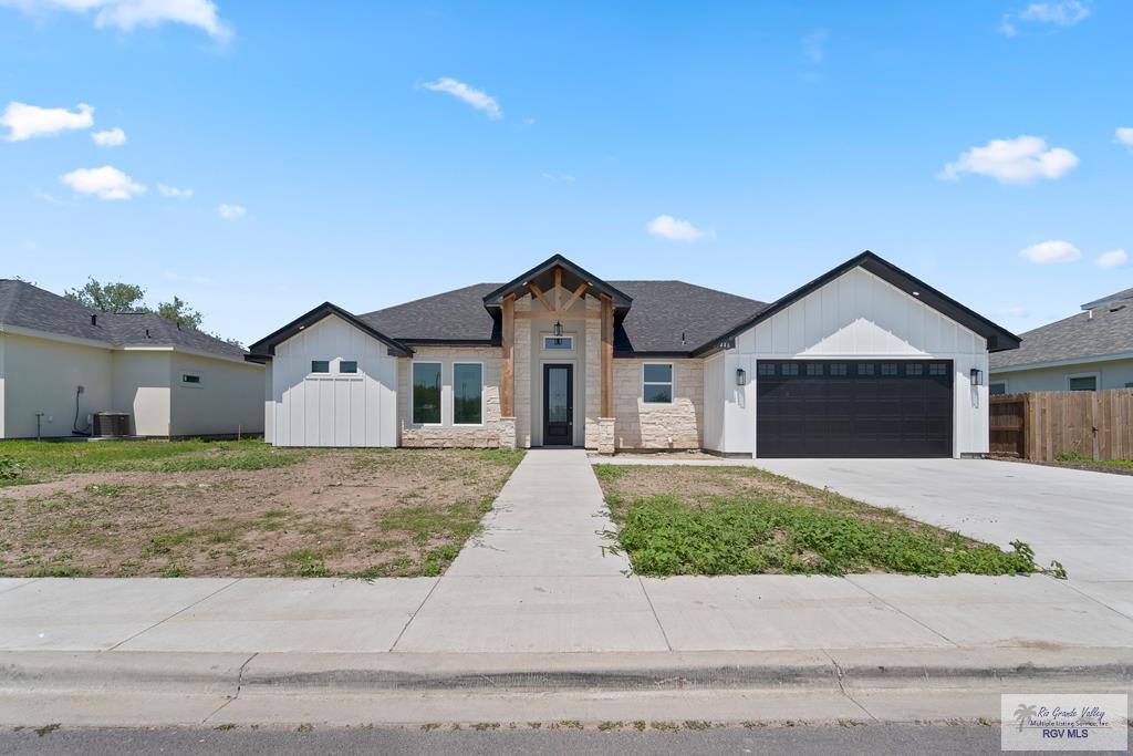 446 Parker Rd, LA FERIA, Texas image 1