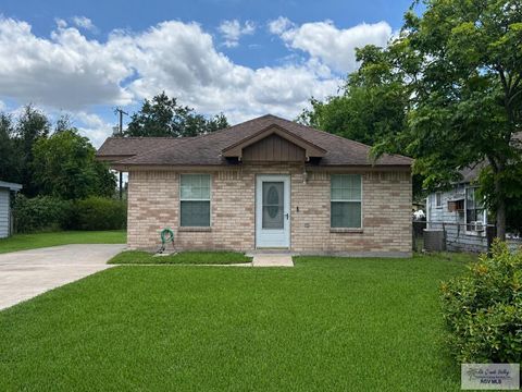 Homes For Sale - 1101 W Jefferson Ave<br/> HARLINGEN, TX 78550