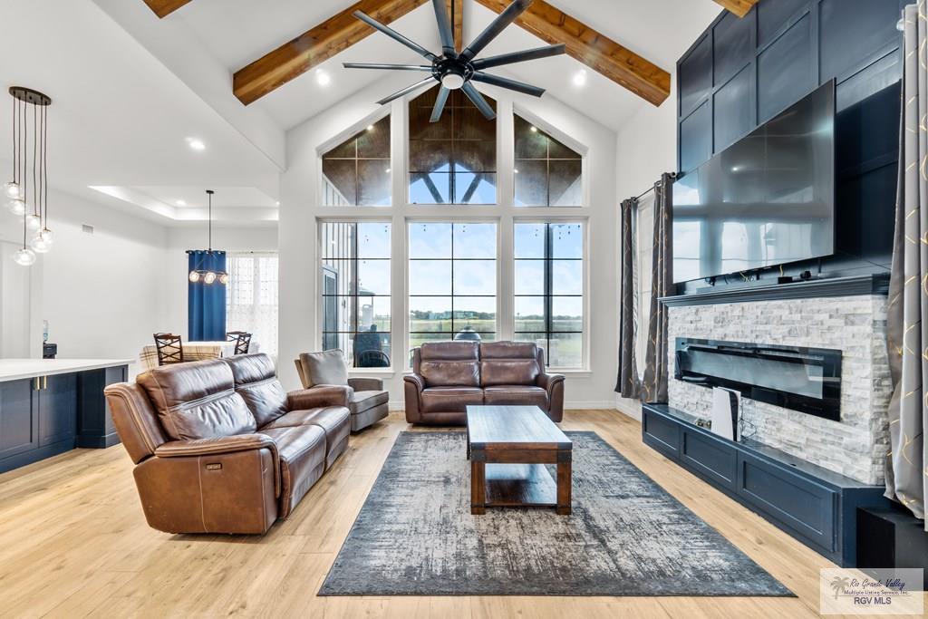 27933 White Ranch Rd, LA FERIA, Texas image 4