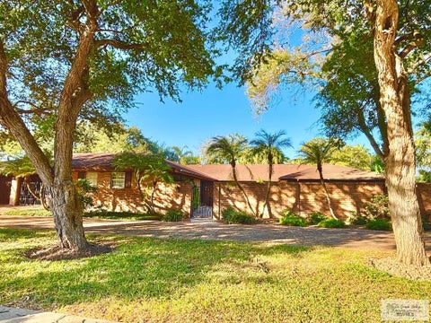 Homes For Sale - 145 Fireside Dr<br/> BROWNSVILLE, TX 78521