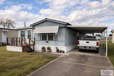 Homes For Sale - 621 E 1st St<br/> LA FERIA, TX 78559