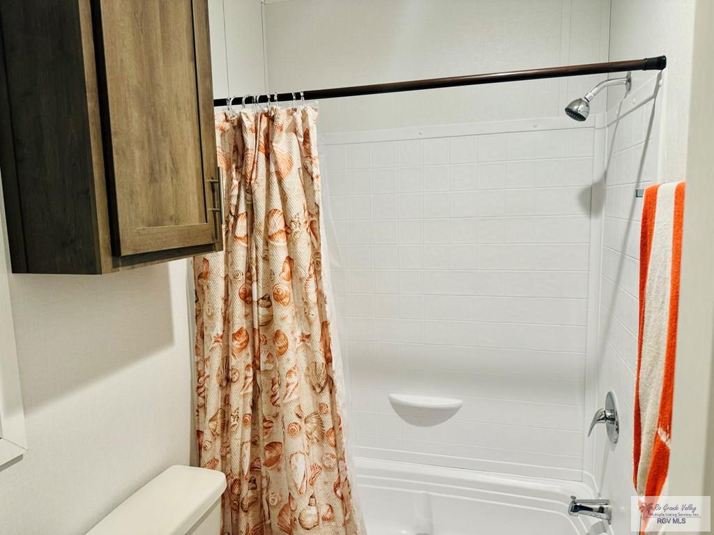 33161 La Coma Ct, LOS FRESNOS, Texas image 27