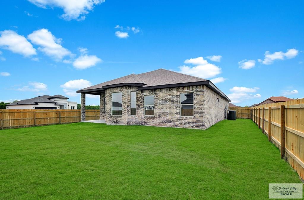 1829 Stirrup Cir, SAN BENITO, Texas image 17
