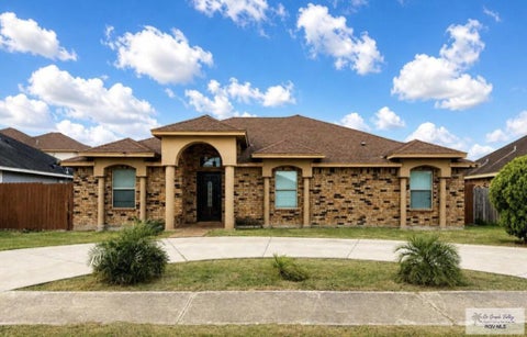 Homes For Sale - 7693 Highland Pine St<br/> BROWNSVILLE, TX 78526