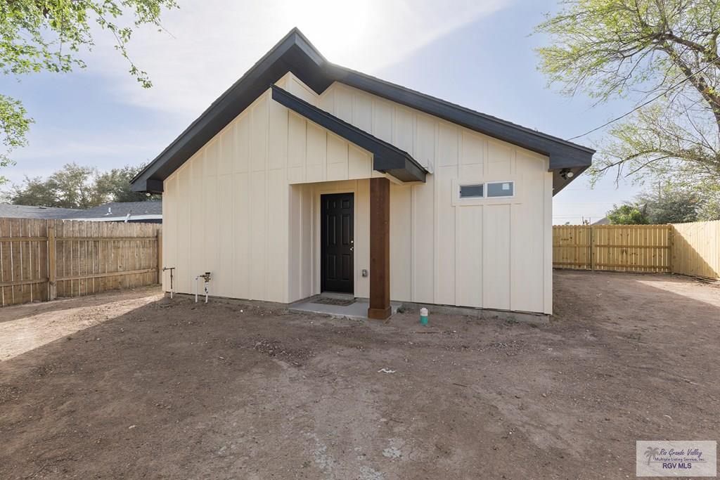 709 S 27 1/2, MCALLEN, Texas image 23