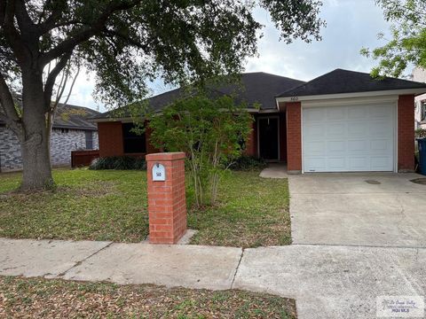 Homes For Sale - 560 N Travis St<br/> SAN BENITO, TX 78586