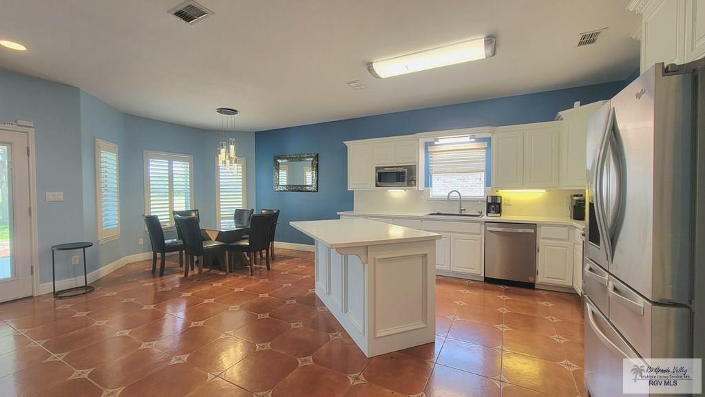 3429 E Country Club Dr, EDINBURG, Texas image 7
