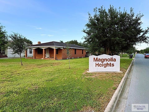 Homes For Sale - 221 S Parker Rd<br/> LA FERIA, TX 78559