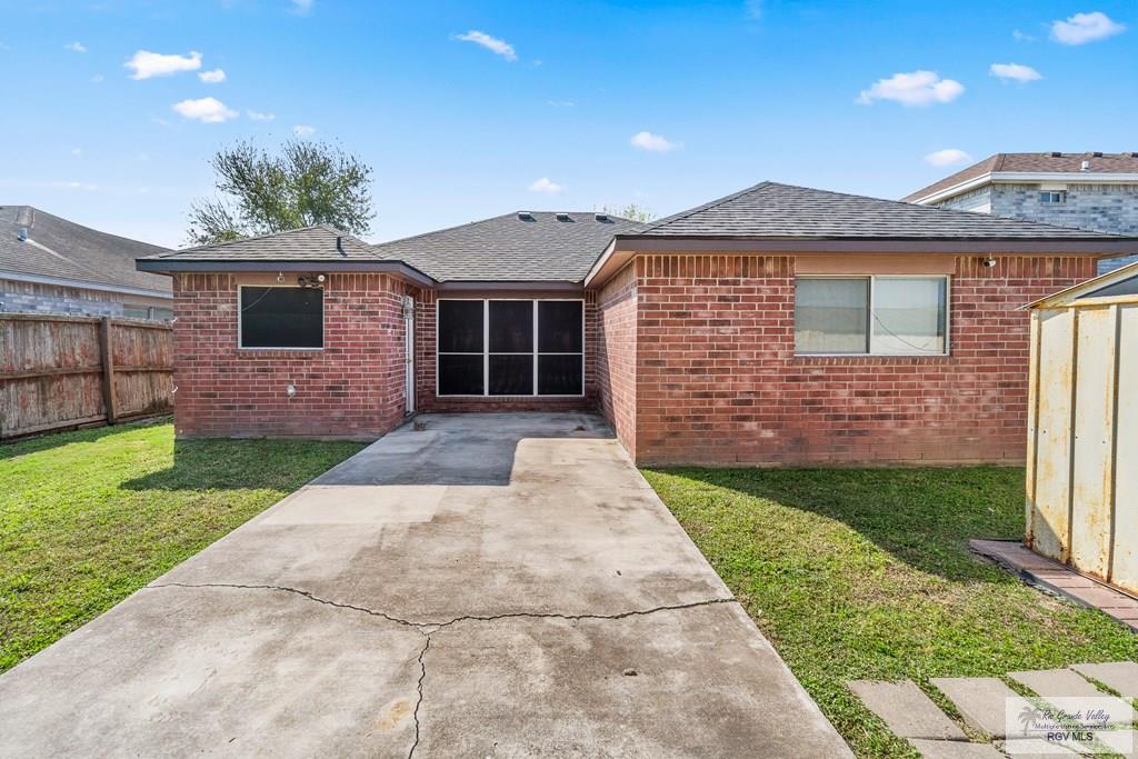 2356 Hamburg St, BROWNSVILLE, Texas image 19