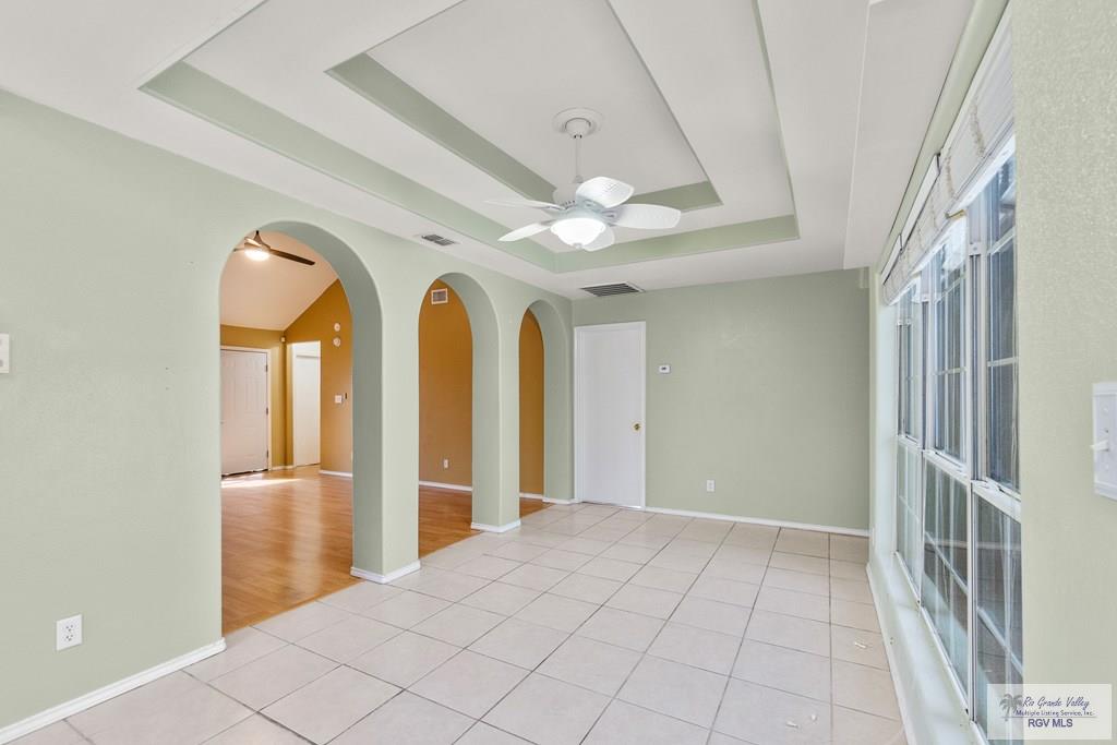 2356 Hamburg St, BROWNSVILLE, Texas image 8