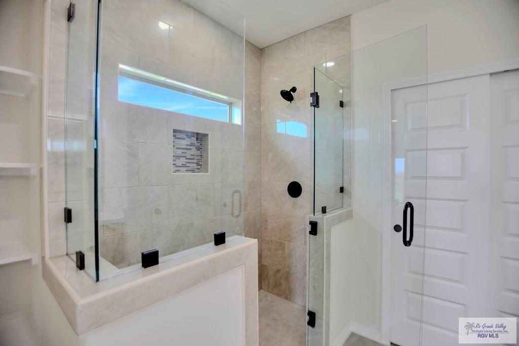 1502 Stirrup Cir, SAN BENITO, Texas image 14