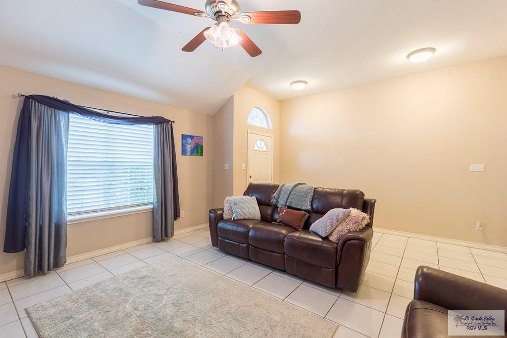 4302 N 26th Ln, MCALLEN, Texas image 3