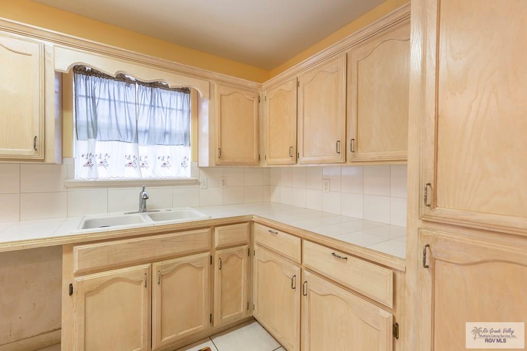 4302 N 26th Ln, MCALLEN, Texas image 8