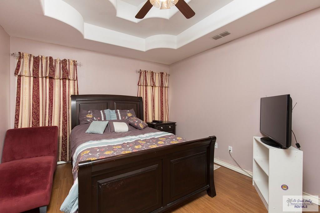 4302 N 26th Ln, MCALLEN, Texas image 12