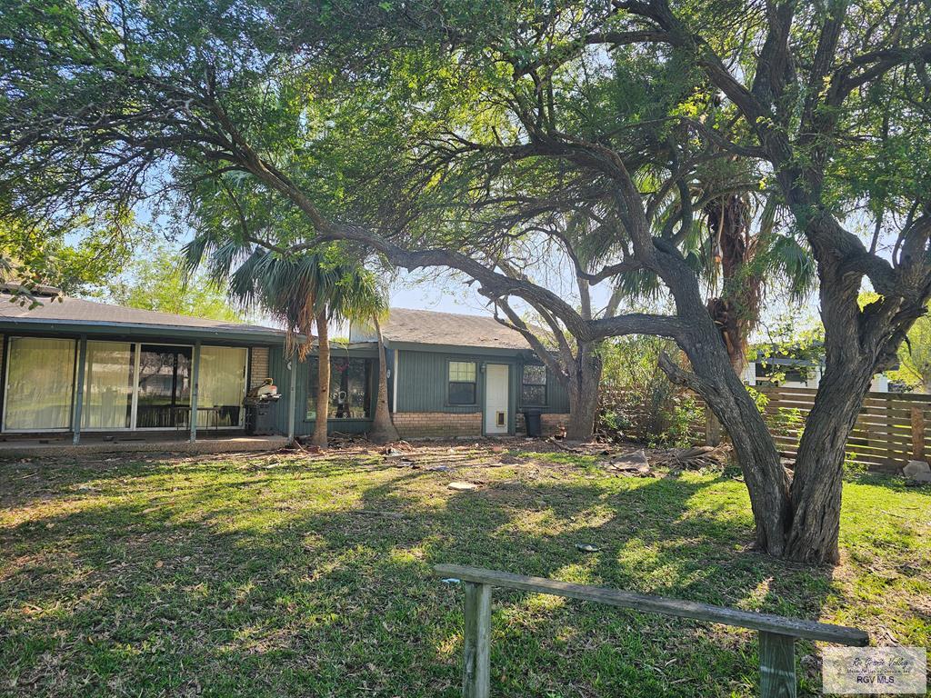135 Poinciana Dr, BROWNSVILLE, Texas image 9