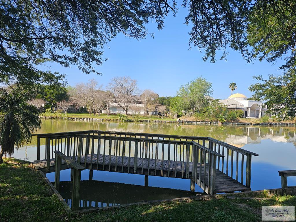 135 Poinciana Dr, BROWNSVILLE, Texas image 11