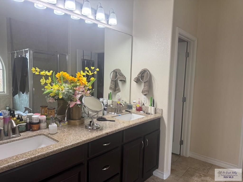 3564 Oviedo Dr, BROWNSVILLE, Texas image 9