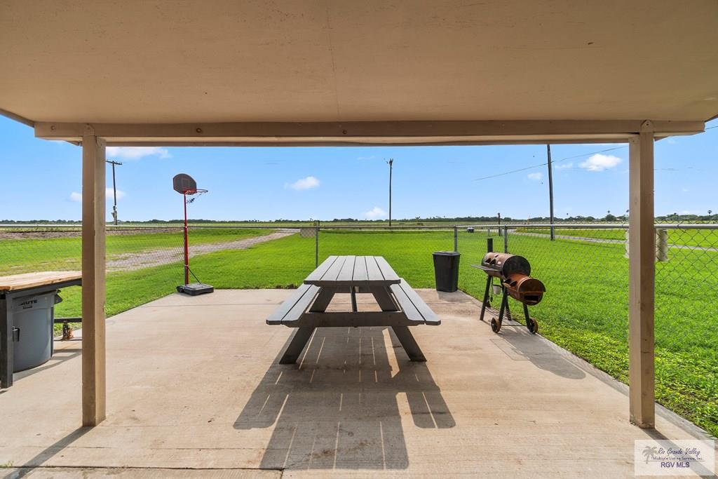 21156 Hooks & Hodges Rd, SANTA ROSA, Texas image 19