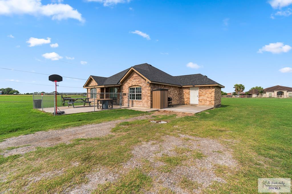 21156 Hooks & Hodges Rd, SANTA ROSA, Texas image 1