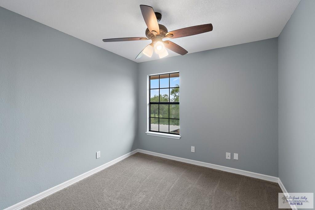 27859 Mile 3, LA FERIA, Texas image 17