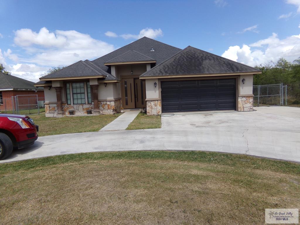 7431 N Lakeside Blvd, OLMITO, Texas image 1